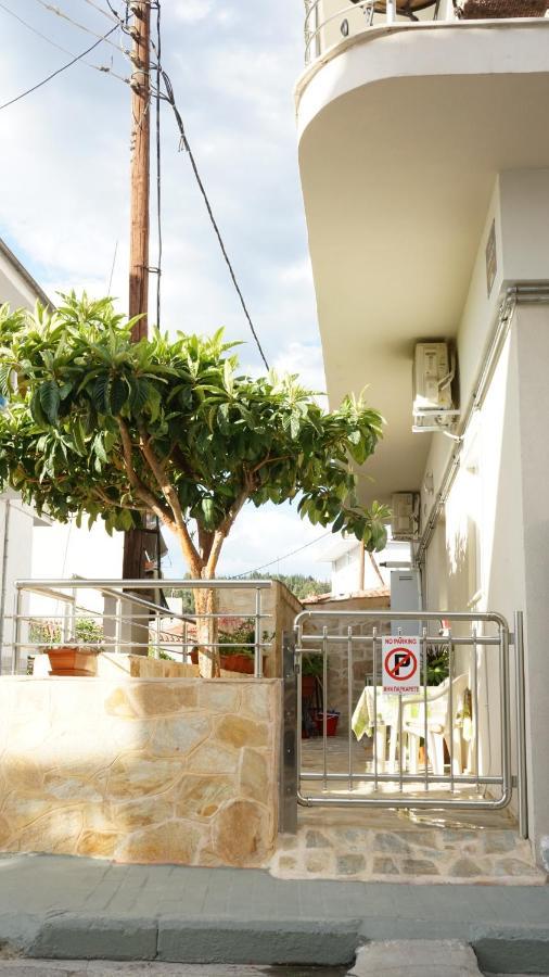 Apartment Houseloft Center *