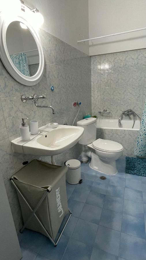 Apartment Houseloft Center *